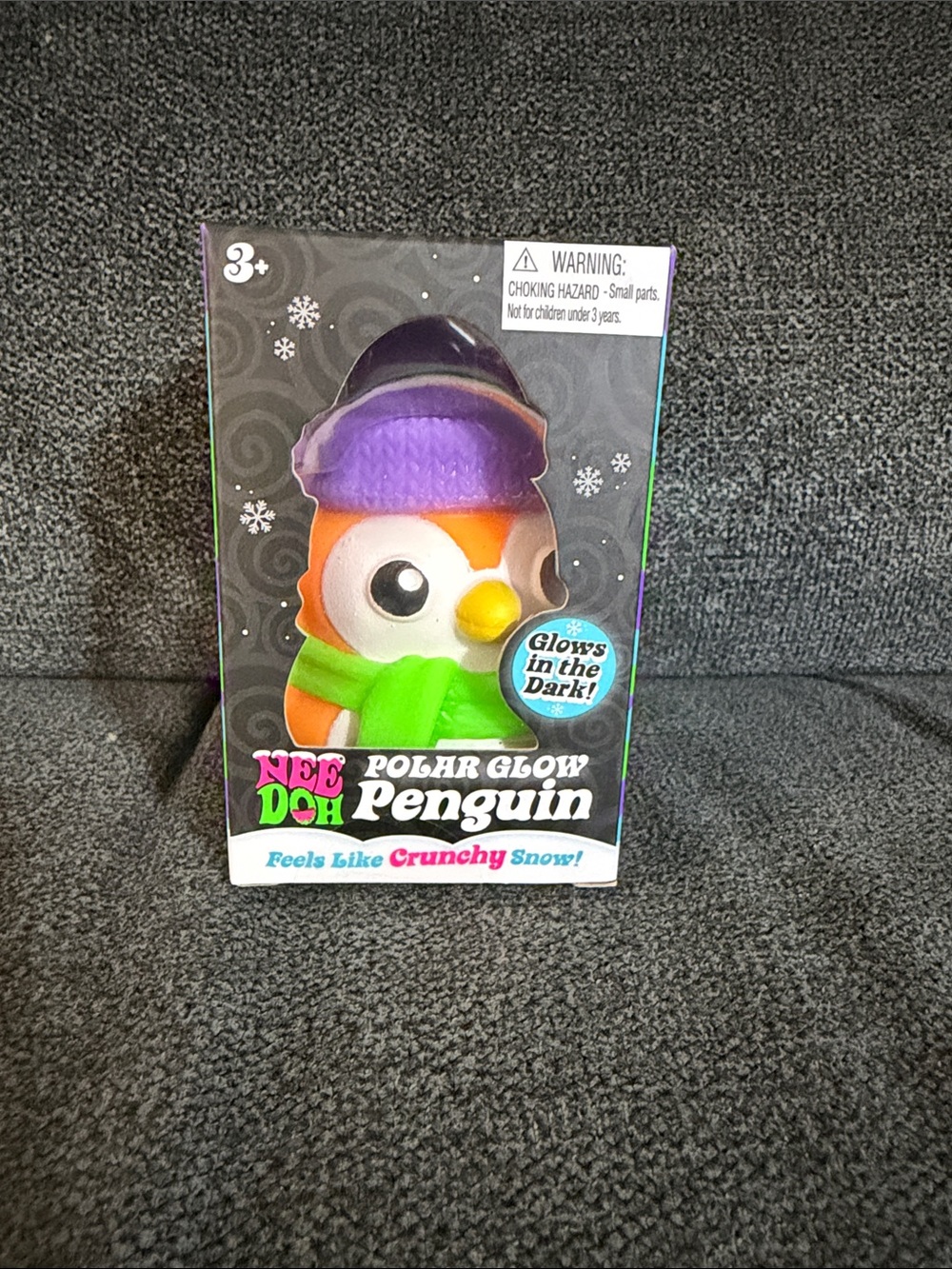 NeeDoh ULTRA RARE Squishmas Polar Glow Penguin squishy Toy-Glows In The Dark